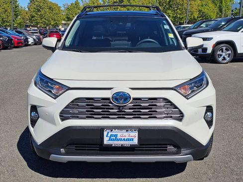 Used 2021 Toyota RAV4 Limited AWD/4WD image 2
