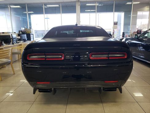 Used 2021 Dodge Challenger SRT Super Stock RWD image 4