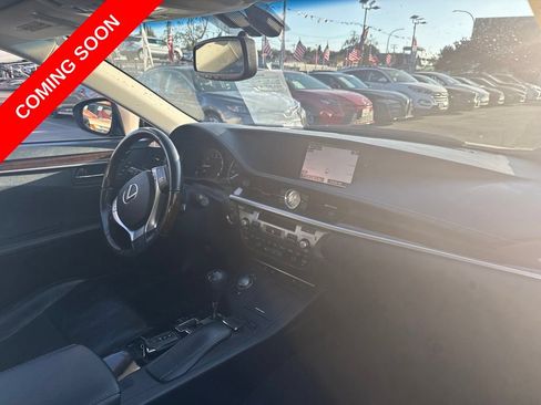 Used 2015 Lexus ES 350 w/ Luxury Package FWD image 14