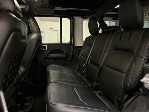Used 2022 Jeep Wrangler Unlimited Rubicon 4xe w/ Cold Weather Group image 18