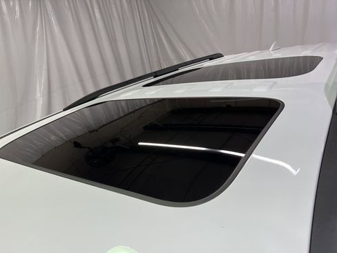 Certified 2019 Chevrolet Traverse RS image 16