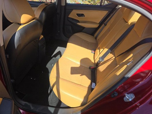 Used 2025 Nissan Sentra SV w/ SV Premium Package FWD image 5