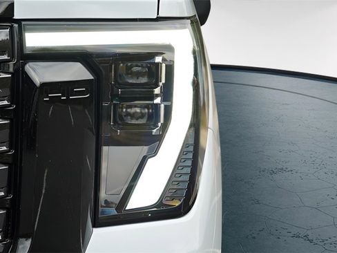 New 2026 GMC Sierra 3500 Denali Ultimate image 2