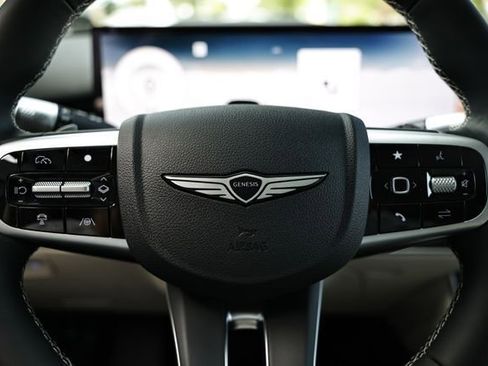 New 2026 Genesis GV70 2.5T Advanced image 31