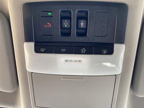 New 2026 Nissan Rogue Platinum w/ Platinum Premium Package AWD/4WD image 25