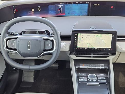 New 2026 Lincoln Nautilus Premier image 25