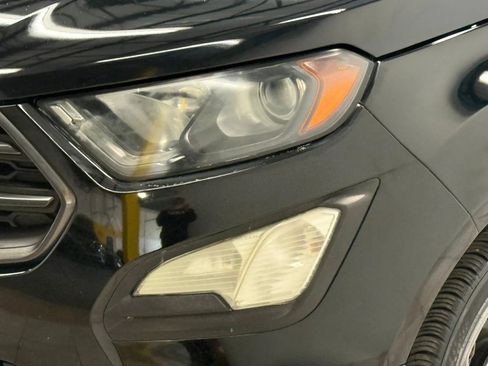 Used 2018 Ford EcoSport SES image 4