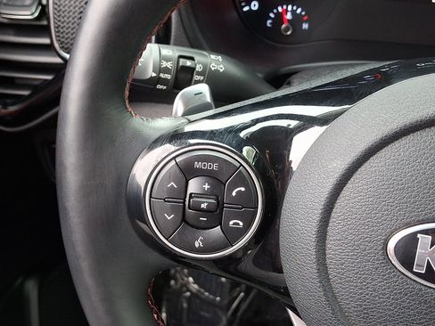 Used 2021 Kia Soul Turbo FWD image 22