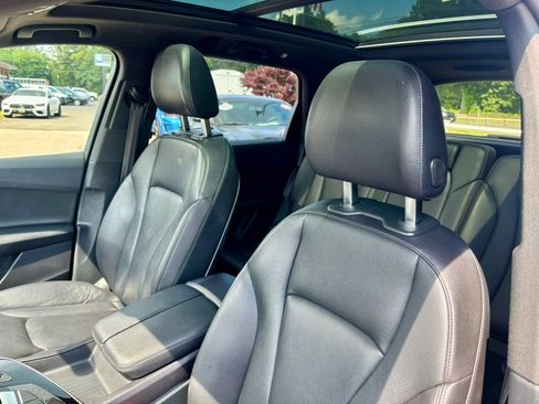 Used 2019 Audi Q7 3.0T Prestige w/ Prestige Package AWD/4WD image 17