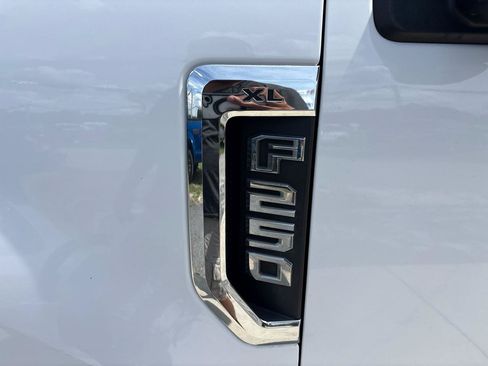 Used 2020 Ford F250 XL w/ Power Equipment Group AWD/4WD image 22