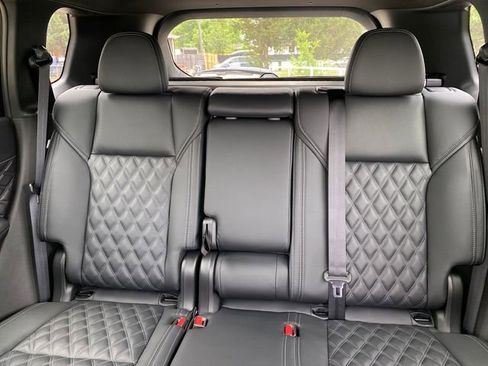 New 2026 Nissan Rogue Platinum AWD/4WD image 11