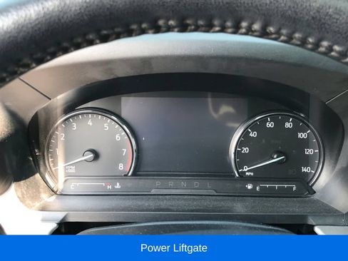 Used 2022 Ford Explorer XLT w/ Equipment Group 202A AWD/4WD image 9