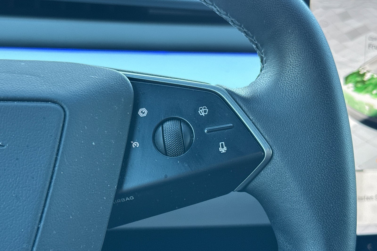 Used 2024 Tesla Cybertruck AWD Crew Cab image 31
