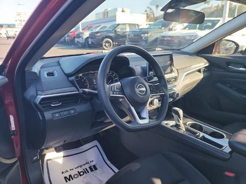 Used 2023 Nissan Altima 2.5 SV image 10