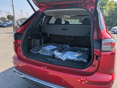 New 2025 Mitsubishi Outlander SEL image 28