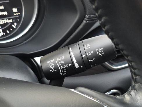 Used 2019 MAZDA CX-5 Touring image 36