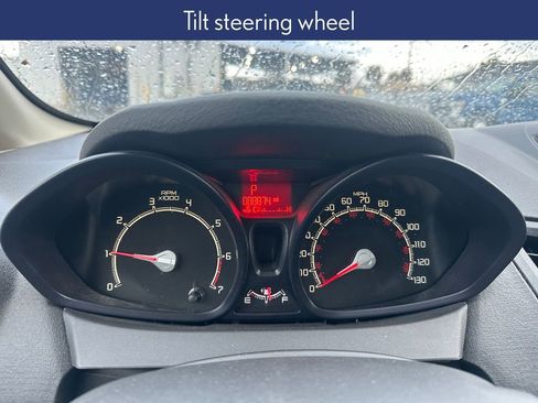 Used 2013 Ford Fiesta S image 9