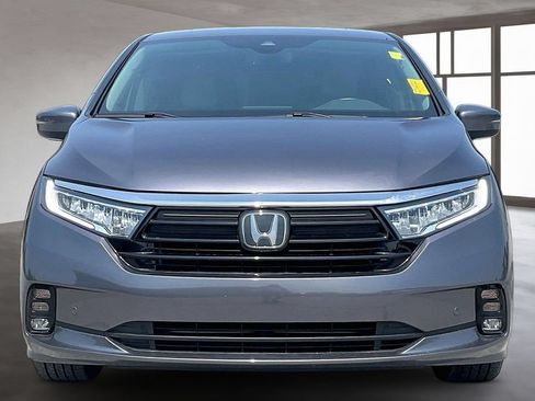 Used 2024 Honda Odyssey Touring image 2
