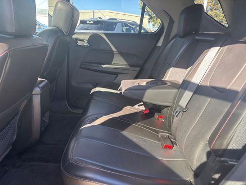 Used 2015 Chevrolet Equinox LT image 32