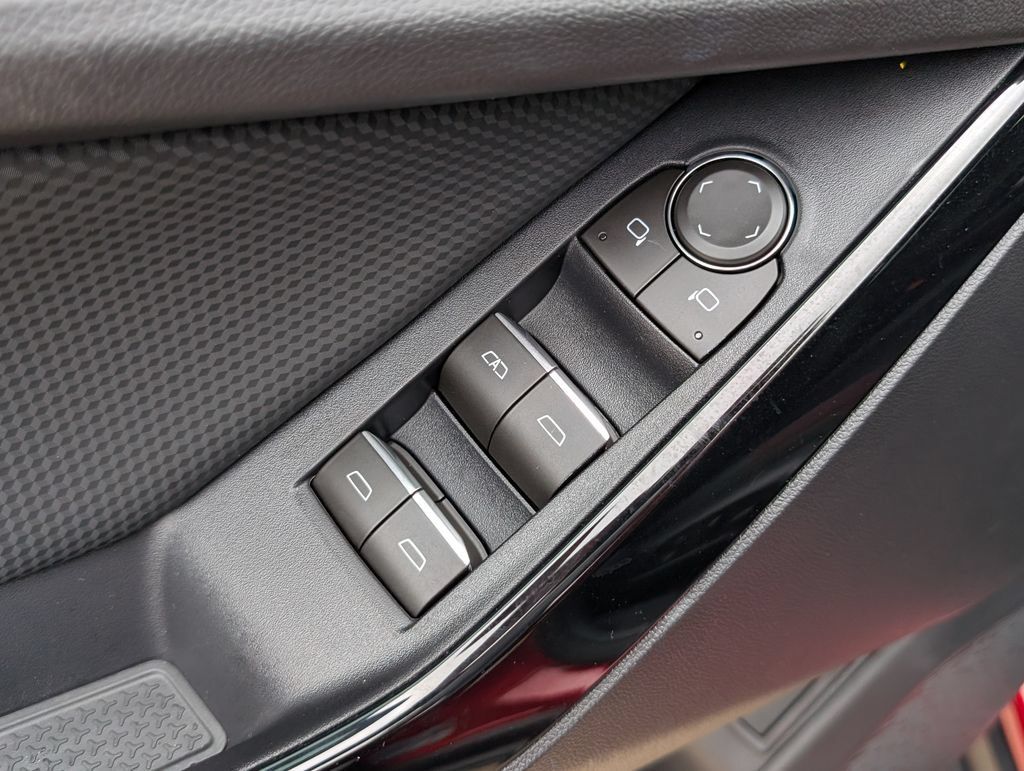 New 2026 Chevrolet Equinox RS w/ Safety and Technology Package FWD image 13