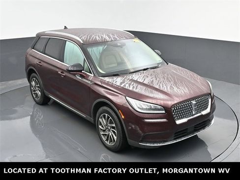 Used 2021 Lincoln Corsair Standard w/ Equipment Group 101A image 25