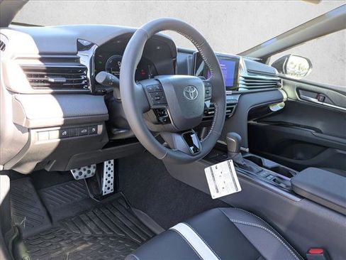 New 2026 Toyota Camry SE image 3