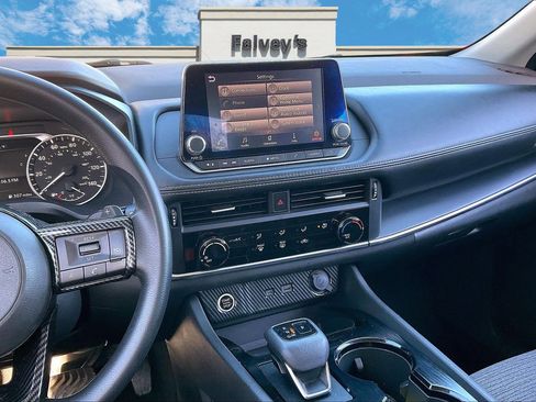 Used 2021 Nissan Rogue S image 6