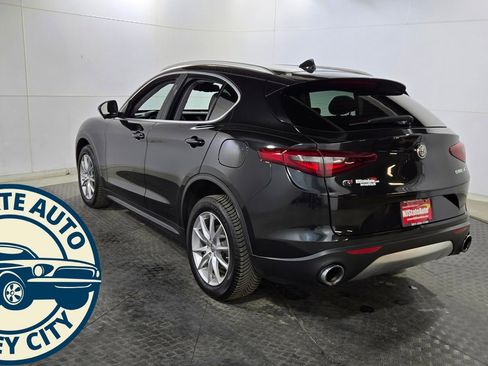 Used 2018 Alfa Romeo Stelvio Ti image 7