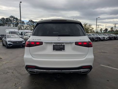Used 2025 Mercedes-Benz GLS 450 4MATIC image 6