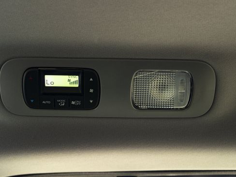 Used 2024 Honda Odyssey EX-L image 28