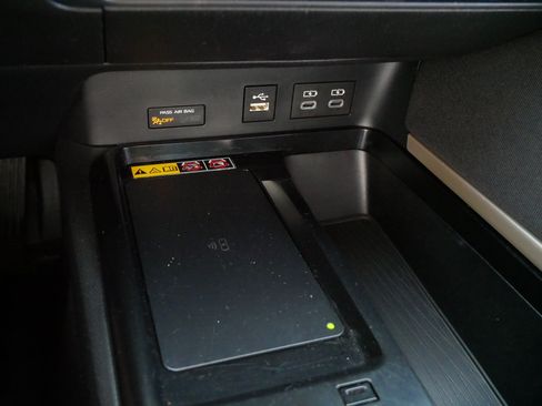 Certified 2025 Toyota Camry LE FWD image 28