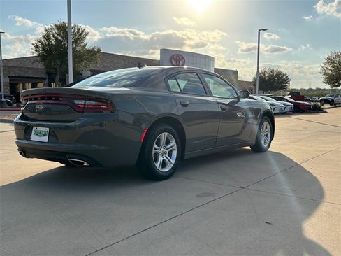 Used 2023 Dodge Charger SXT image 6