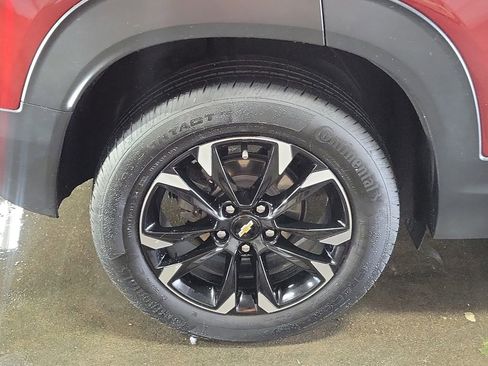 Used 2023 Chevrolet TrailBlazer LT w/ Convenience Package AWD/4WD image 6