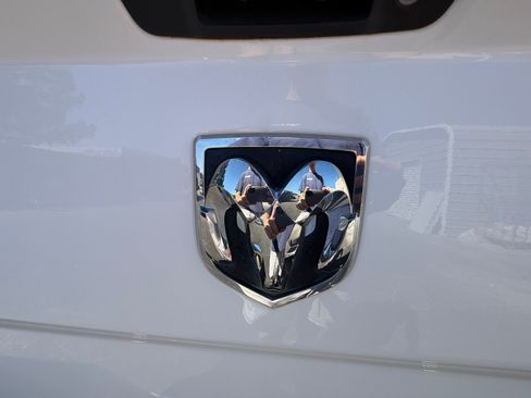 Used 2012 RAM 2500 SLT AWD/4WD image 25