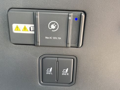 New 2026 Kia EV9 GT-Line AWD/4WD image 33