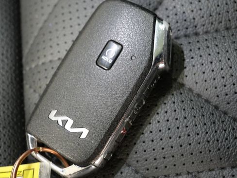Used 2025 Kia Sportage X-Line w/ Premium Package AWD/4WD image 29