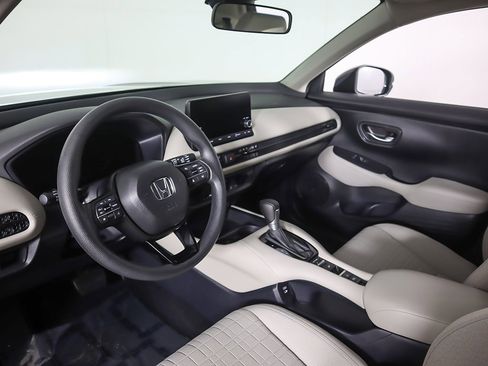 Used 2024 Honda HR-V LX image 23