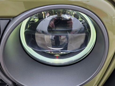 New 2026 Jeep Wrangler Unlimited Rubicon AWD/4WD image 9