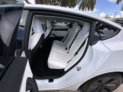 Used 2025 Tesla Model 3 Long Range RWD image 29