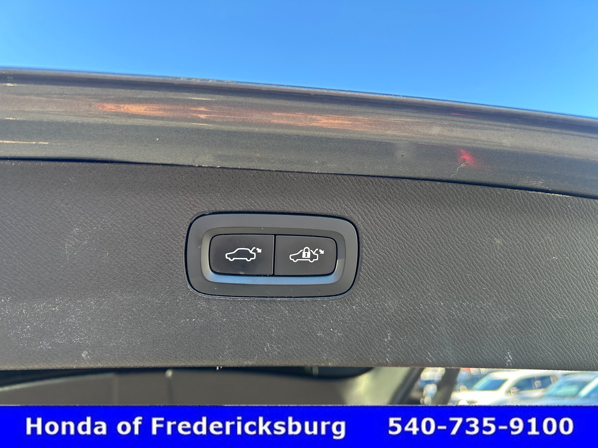 Used 2020 Volvo XC90 T6 Inscription w/ Protection Package Premier AWD/4WD image 13