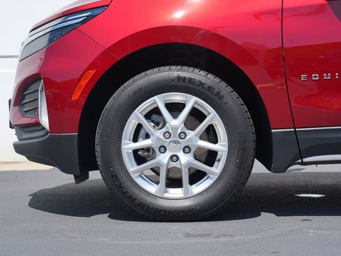 Certified 2022 Chevrolet Equinox LT AWD/4WD image 11