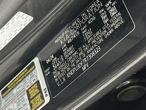 Used 2024 Kia Sportage LX image 12