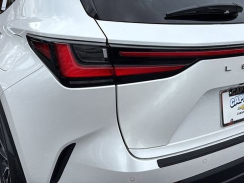 Used 2024 Lexus NX 250 FWD w/ Premium Package image 36
