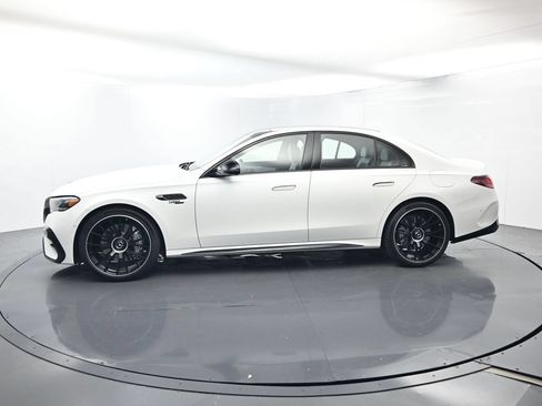 Used 2026 Mercedes-Benz E 53 AMG e 4MATIC Sedan image 2