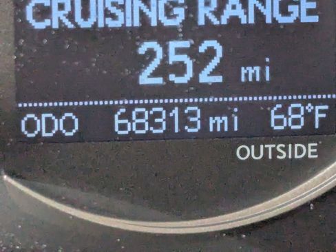 Used 2014 Lexus CT 200h image 29