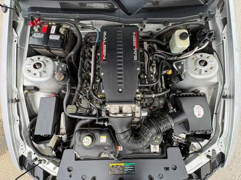 Used 2005 Ford Mustang GT RWD image 26