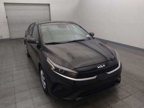 Used 2023 Kia Forte LX FWD image 14
