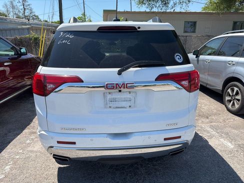 Used 2019 GMC Acadia Denali w/ Technology Package image 9