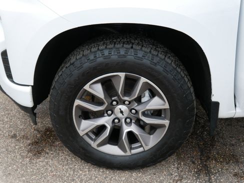 Used 2021 Chevrolet Silverado 1500 RST AWD/4WD image 15