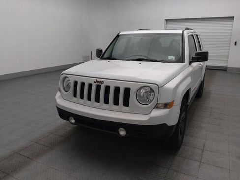 Used 2017 Jeep Patriot 75th Anniversary w/ Power Value Group FWD image 15